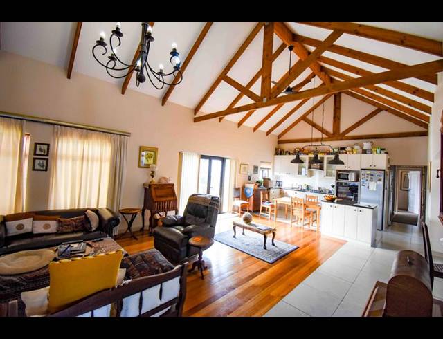 3 BEDROOM PROPERTY TO RENT IN KRAAIBOSCH MANOR